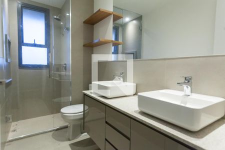 Banheiro da Suíte de apartamento à venda com 1 quarto, 44m² em Vila da Serra, Nova Lima