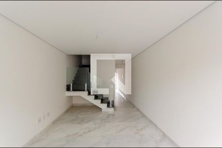 Sala de casa à venda com 2 quartos, 146m² em Vila Carolina, São Paulo