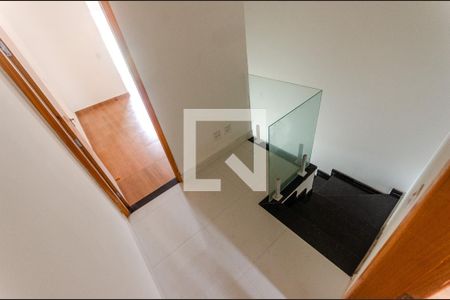 Escada de casa à venda com 2 quartos, 146m² em Vila Carolina, São Paulo