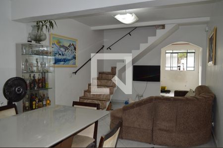 Sala de casa para alugar com 4 quartos, 200m² em Cambuci, São Paulo