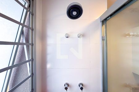 Banheiro Social de apartamento à venda com 2 quartos, 94m² em Cerqueira César, São Paulo