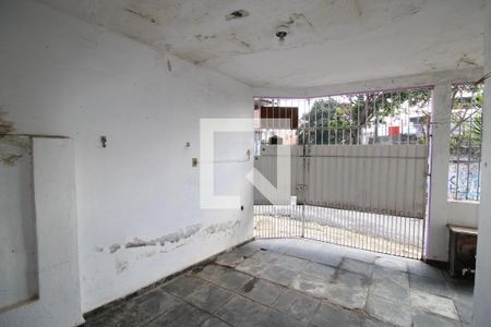 Garagem de casa à venda com 2 quartos, 100m² em Vila dos Andrades, São Paulo