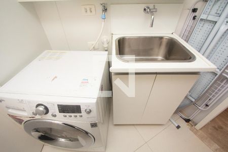 Área de Serviço de apartamento à venda com 2 quartos, 135m² em Vila Nova Conceição, São Paulo