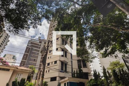 Fachada de apartamento à venda com 2 quartos, 135m² em Vila Nova Conceição, São Paulo