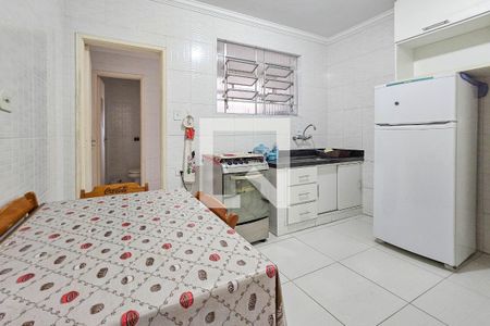 Cozinha de apartamento para alugar com 1 quarto, 70m² em Jardim Sao Miguel, Guarujá