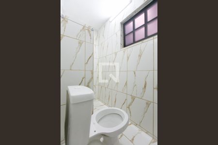 Banheiro de casa para alugar com 1 quarto, 48m² em Jardim Nossa Senhora do Carmo, São Paulo