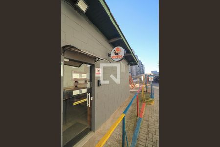 Mercadinho  de apartamento para alugar com 2 quartos, 60m² em Humaitá, Porto Alegre