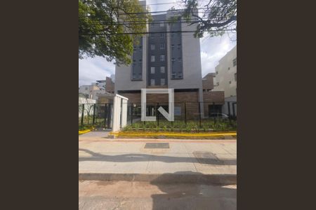Apartamento à venda com 3 quartos, 68m² em Coração Eucarístico, Belo Horizonte