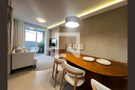 Apartamento à venda com 3 quartos, 70m² em Coração Eucarístico, Belo Horizonte