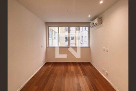 Apartamento à venda com 3 quartos, 184m² em Copacabana, Rio de Janeiro