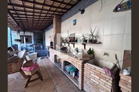 Casa à venda com 4 quartos, 150m² em Pechincha, Rio de Janeiro