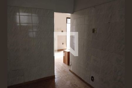 Casa à venda com 3 quartos, 96m² em Bonsucesso, Rio de Janeiro