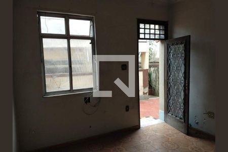 Casa à venda com 3 quartos, 96m² em Bonsucesso, Rio de Janeiro