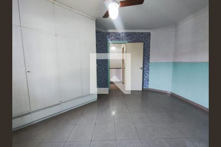 Casa à venda com 3 quartos, 250m² em Jardim Ester, São Paulo