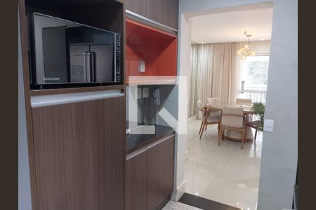 Cozinha de apartamento à venda com 3 quartos, 123m² em Vila Congonhas, São Paulo
