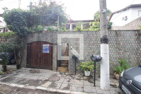 Fachada da Casa de casa à venda com 4 quartos, 400m² em Pechincha, Rio de Janeiro