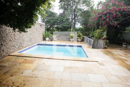 Piscina de casa à venda com 4 quartos, 400m² em Pechincha, Rio de Janeiro