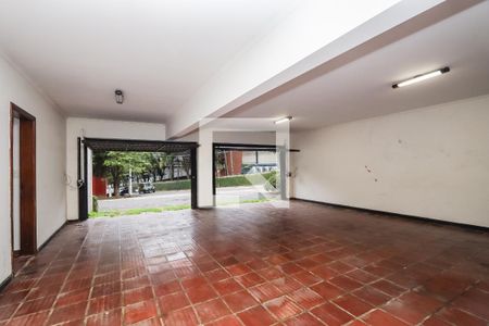Garagem de casa à venda com 6 quartos, 524m² em Jardim Leonor, São Paulo