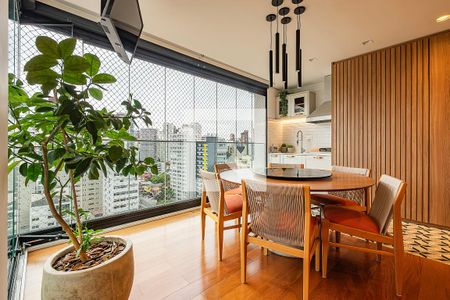 Sala/Cozinha de apartamento à venda com 1 quarto, 85m² em Pinheiros, São Paulo