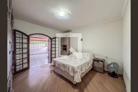 Casa à venda com 5 quartos, 250m² em Jardim Andrea Demarchi, São Bernardo do Campo