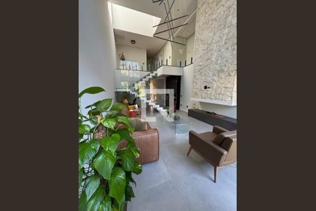 Casa à venda com 4 quartos, 377m² em Bairro dos Casa, São Bernardo do Campo