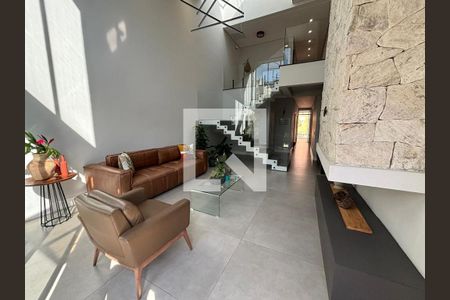 Casa à venda com 4 quartos, 377m² em Bairro dos Casa, São Bernardo do Campo