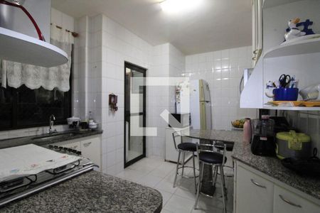 Apartamento à venda com 4 quartos, 138m² em Buritis, Belo Horizonte