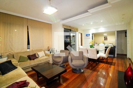 Apartamento à venda com 4 quartos, 138m² em Buritis, Belo Horizonte