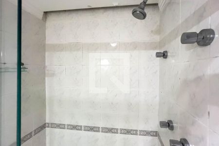 Banheiro de apartamento para alugar com 1 quarto, 55m² em Ipiranga, São Paulo