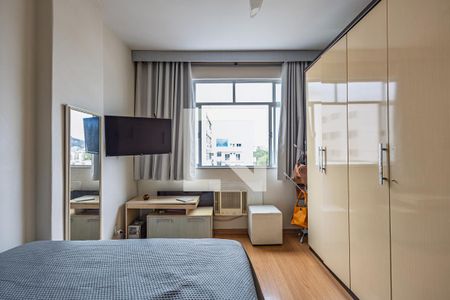 Quarto 1 de apartamento à venda com 2 quartos, 68m² em Tijuca, Rio de Janeiro