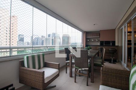 Varanda de apartamento para alugar com 4 quartos, 146m² em Vila Gertrudes, São Paulo