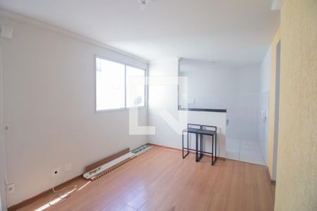Sala de apartamento à venda com 2 quartos, 60m² em Sapucaias I, Contagem