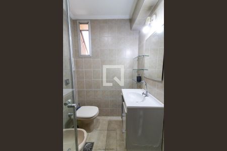 Banheiro de apartamento para alugar com 1 quarto, 51m² em Bosque, Campinas