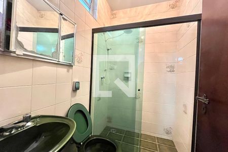 Banheiro da Suíte 1 de casa à venda com 4 quartos, 246m² em Mirandópolis, São Paulo