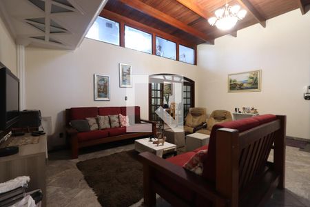 Sala de casa para alugar com 3 quartos, 446m² em Parque Luis Mucciolo, São Paulo