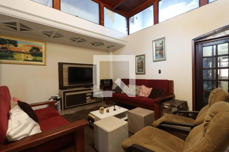 Sala de casa para alugar com 3 quartos, 446m² em Parque Luis Mucciolo, São Paulo