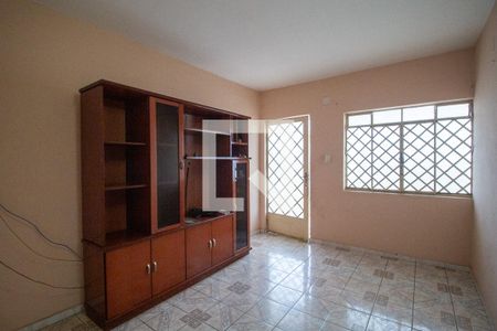 Sala de casa para alugar com 2 quartos, 120m² em Parque Bela Vista, Votorantim