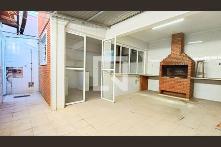 Foto 01 de casa à venda com 4 quartos, 73m² em Jardim Roseira, Campinas