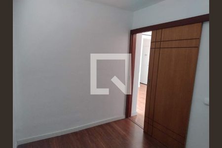 Apartamento à venda com 2 quartos, 70m² em Del Castilho, Rio de Janeiro