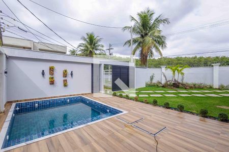 Área Externa de casa à venda com 4 quartos, 212m² em Vargem Pequena, Rio de Janeiro