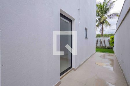 Área Externa de casa à venda com 4 quartos, 212m² em Vargem Pequena, Rio de Janeiro