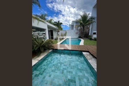 Casa à venda com 4 quartos, 560m² em Barra da Tijuca, Rio de Janeiro