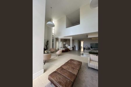 Casa à venda com 4 quartos, 560m² em Barra da Tijuca, Rio de Janeiro