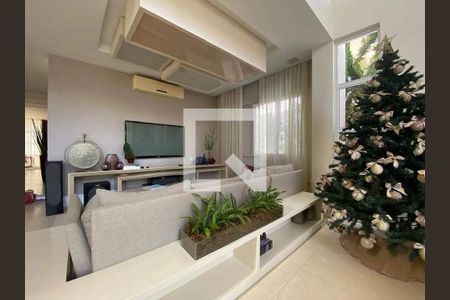 Casa à venda com 4 quartos, 560m² em Barra da Tijuca, Rio de Janeiro