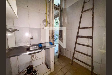 Casa à venda com 2 quartos, 70m² em Catete, Rio de Janeiro