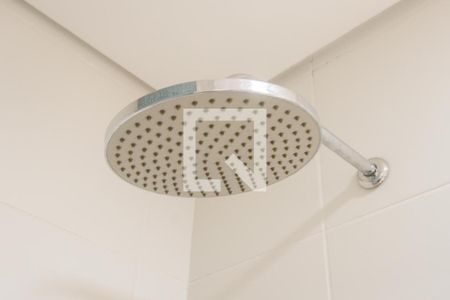 Banheiro de kitnet/studio para alugar com 1 quarto, 43m² em Campo Belo, São Paulo