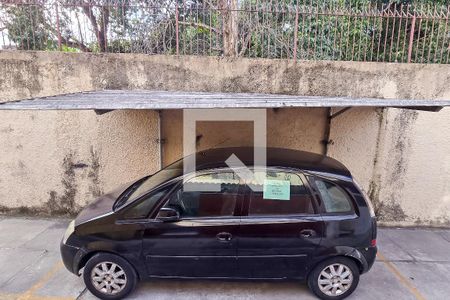 Garagem de casa à venda com 2 quartos, 80m² em Lins de Vasconcelos, Rio de Janeiro