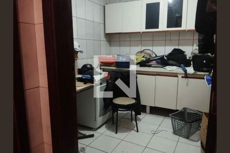 Casa à venda com 3 quartos, 107m² em Vila Invernada, São Paulo