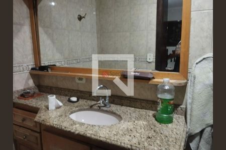 Casa à venda com 3 quartos, 107m² em Vila Invernada, São Paulo