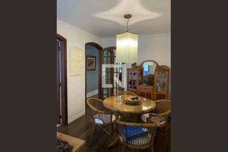 Apartamento à venda com 3 quartos, 333m² em Icaraí, Niterói